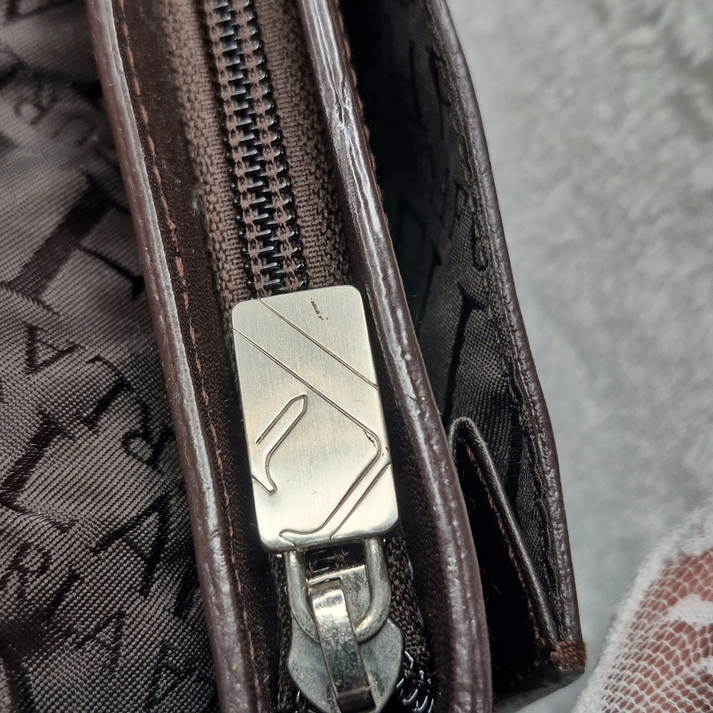 Furla Chocolate Brown Leather Shoulder Handbag - Picture 14 of 17